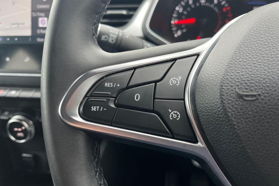 Renault CAPTUR Photo autoimg-0ec6e187974b8aebefe8d76e5f067ed1aaf7dda4.jpg