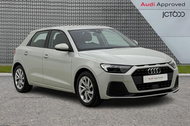 AUDI A1 Photo 1