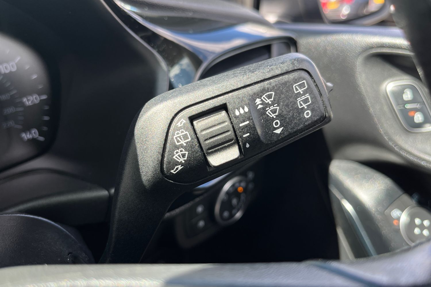 Ford Fiesta Photo 14