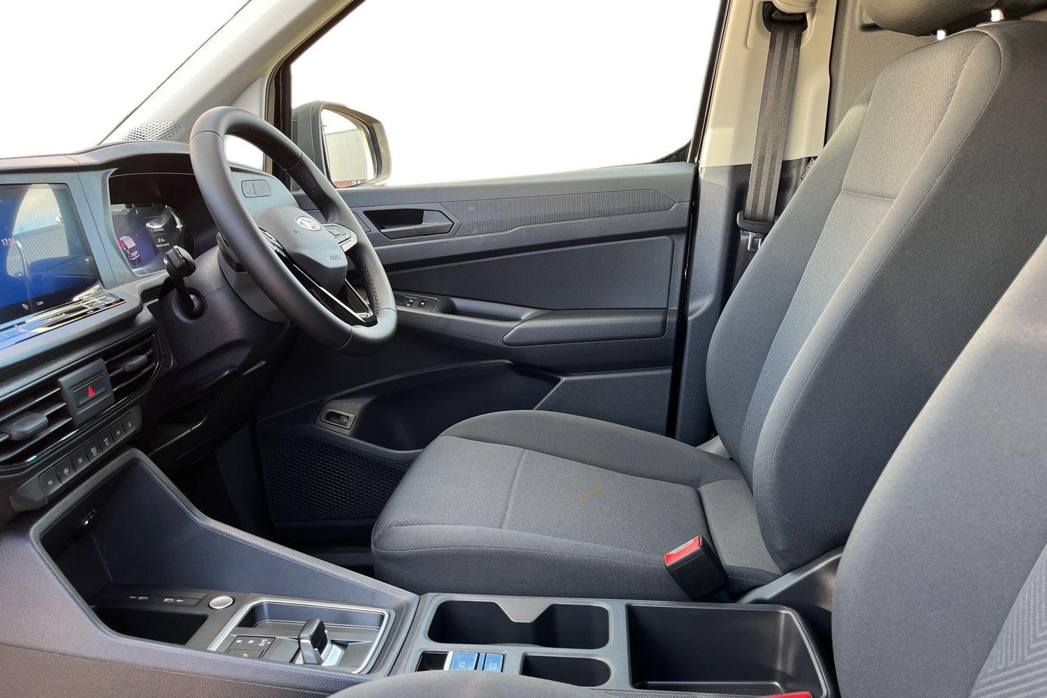 Ford TRANSIT CONNECT Photo 9