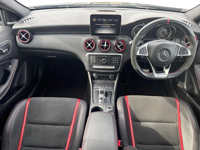 MERCEDES-BENZ A Class Photo 10