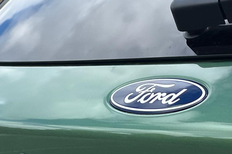 Ford KUGA Photo autoimg-0ecccd69120c5b6e1dc96a6b33ed81c5761382b7.jpg