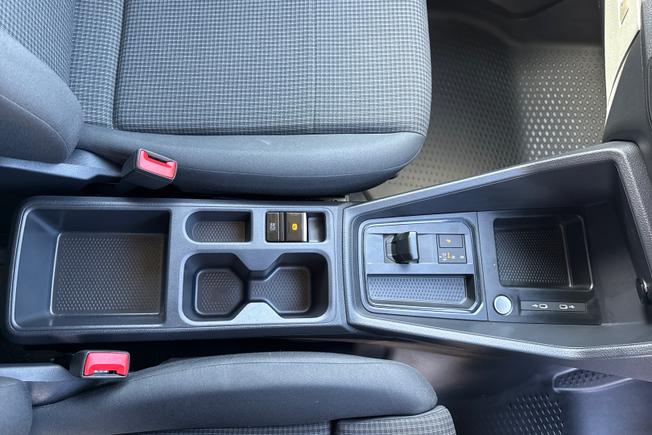 VOLKSWAGEN Caddy Maxi Photo 46