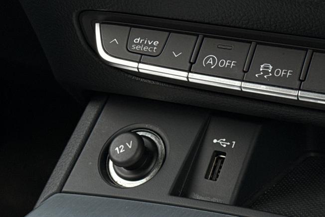 AUDI Q5 Photo 25