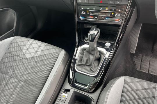 Volkswagen T-roc Photo autoimg-0ed0c51142e532fc9c28d153a799cf7e8b1bfb46.jpg