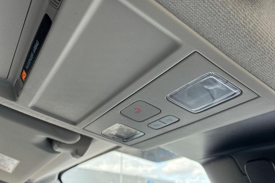 Used Ford TRANSIT CUSTOM SW26GWN 24
