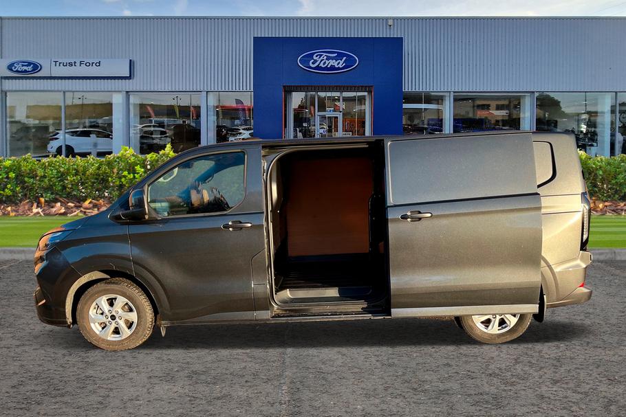 Used Ford TRANSIT CUSTOM 5
