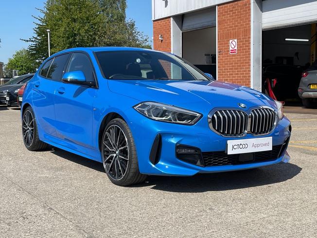 BMW 1 Series Photo 23