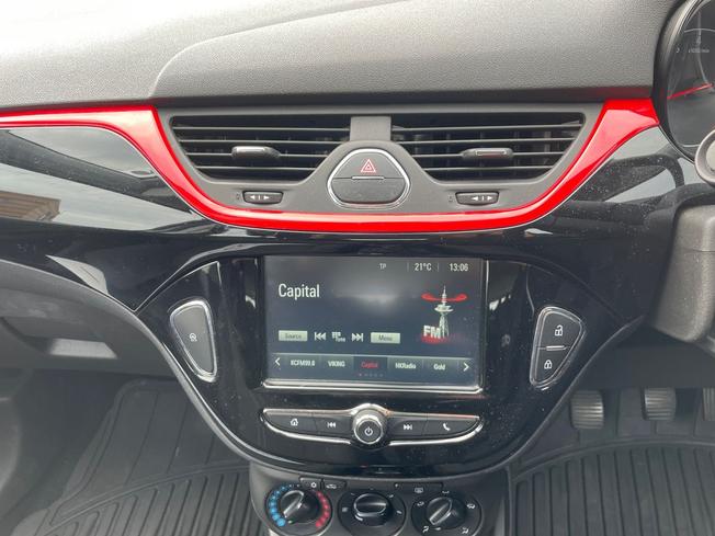VAUXHALL Corsa Photo 13