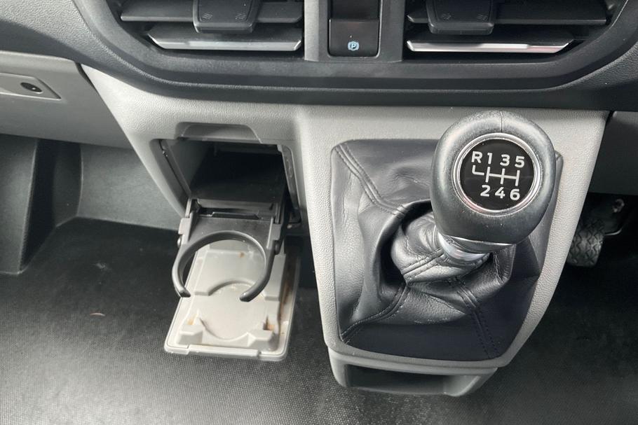 Used FORD TRANSIT CUSTOM YH24WMJ 30