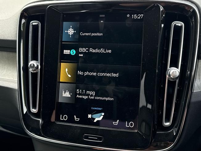 VOLVO Xc40 Photo 13