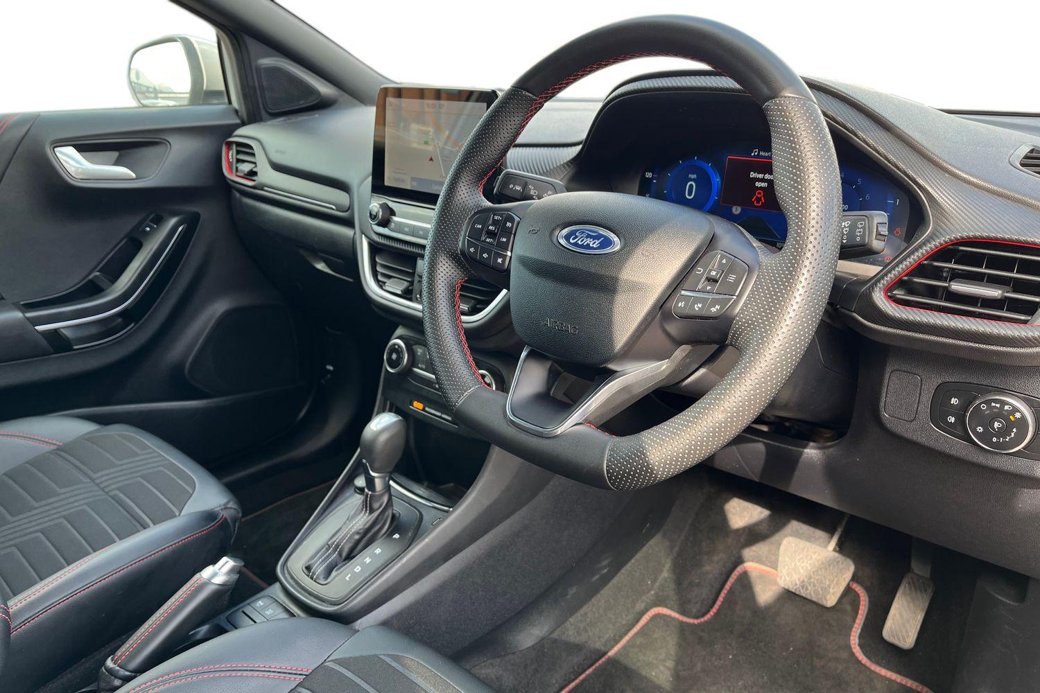 Ford PUMA Photo 8