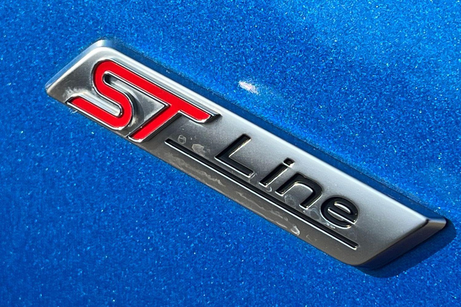 Ford Focus Photo 39