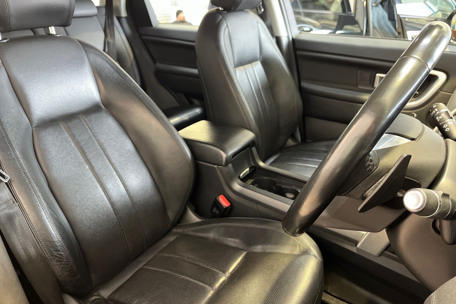 Land Rover DISCOVERY SPORT Photo 16