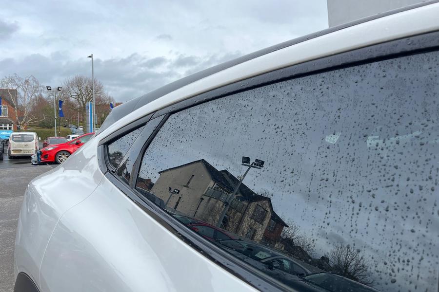 Ford MUSTANG MACH-E Photo autoimg-0eed07ff2a12b5bbf088a3e2d668ef76e0b493c3.jpg