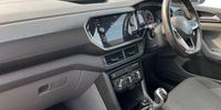 Volkswagen T-cross Photo 1