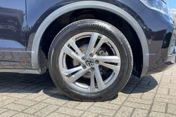 VOLKSWAGEN T-Roc Photo 5