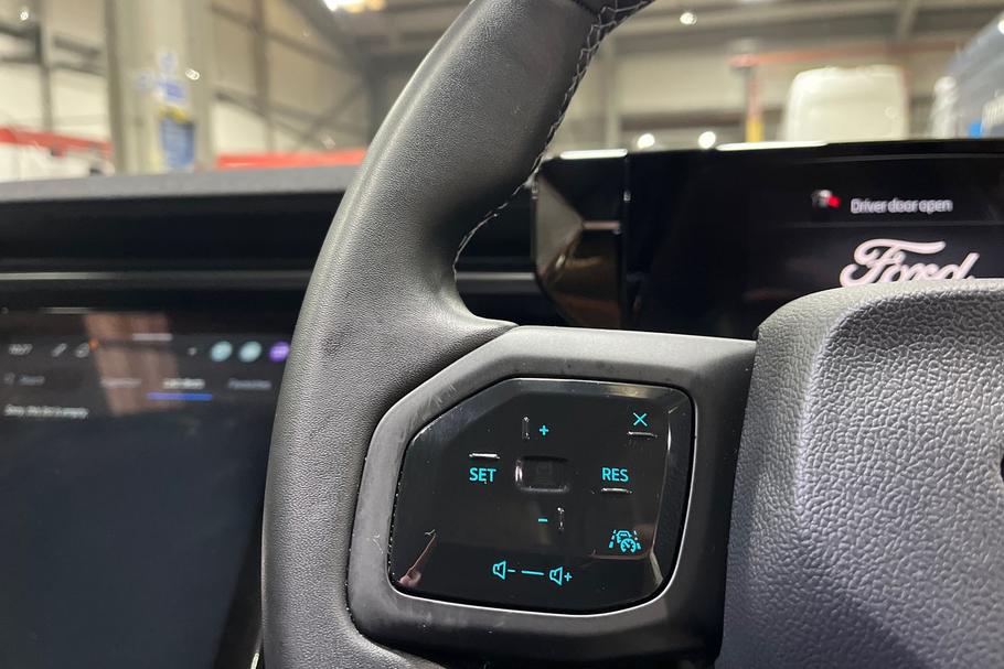 Used Ford EXPLORER HMZ2082 30