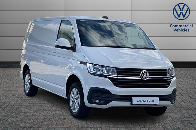 Used 2024 Volkswagen Transporter T28 Highline DSG SWB Euro 6 150ps *REAR CAMREA*APP CONNECT* Candy White at JCT600