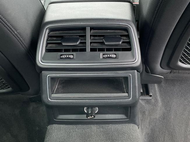 AUDI A6 Saloon Photo 35
