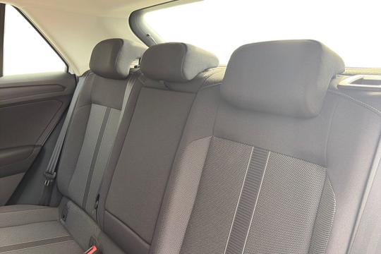 Volkswagen T-roc Photo autoimg-0efe68af907aa23098d1884e3136dbe5e6b3997d.jpg