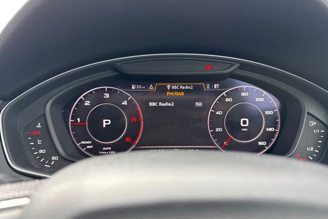 AUDI Q5 Photo 15