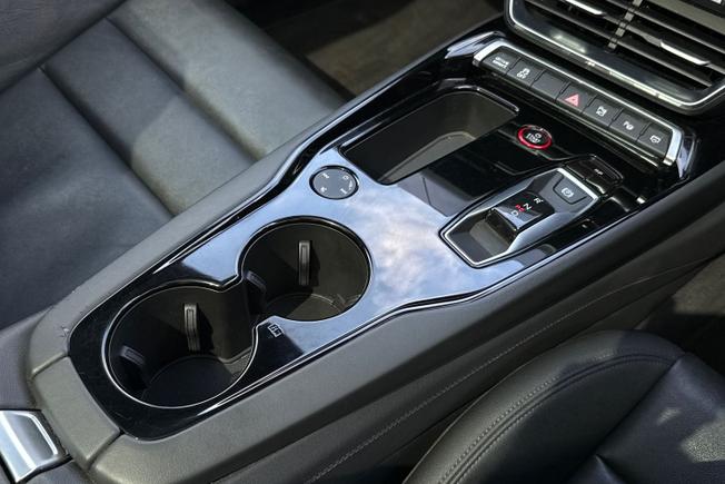 Audi e-tron GT Photo 33