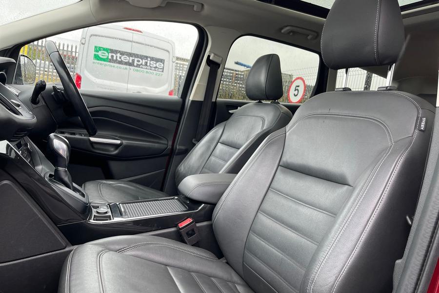 Ford KUGA Photo autoimg-0f1c12838ed0aefd0ce0a0516221bfe541b3c643.jpg