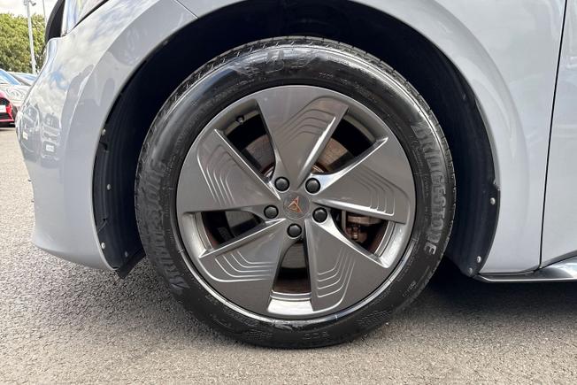 CUPRA Born Photo 5