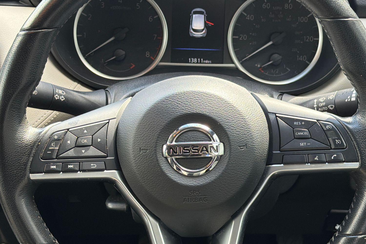 Nissan MICRA Photo 11