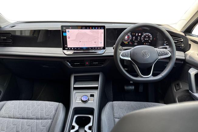 VOLKSWAGEN Tiguan Photo 10