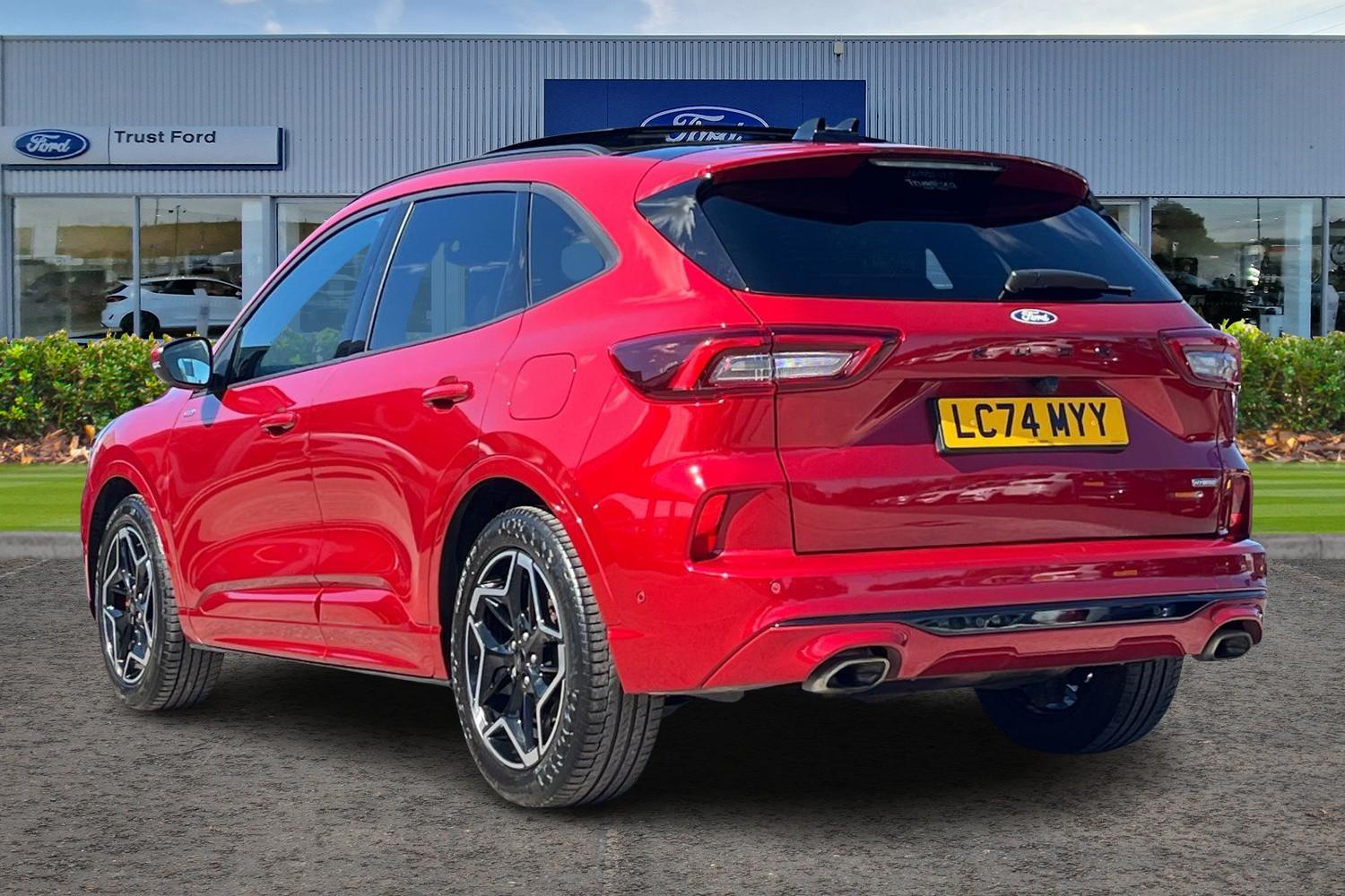 Ford Kuga Photo 1