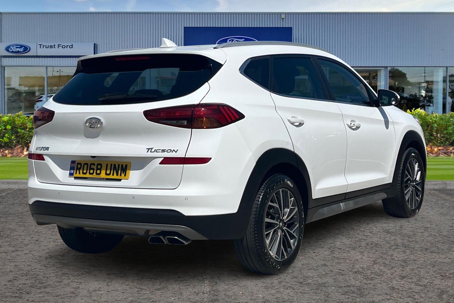 Hyundai TUCSON Photo 3