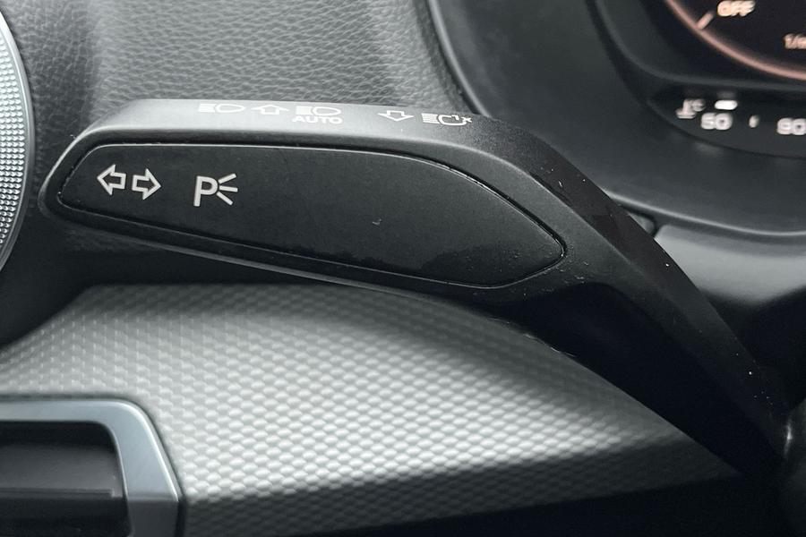 Audi Q2 Photo autoimg-0f3807b204e754743417142c22292d8a4a4f1c46.jpg