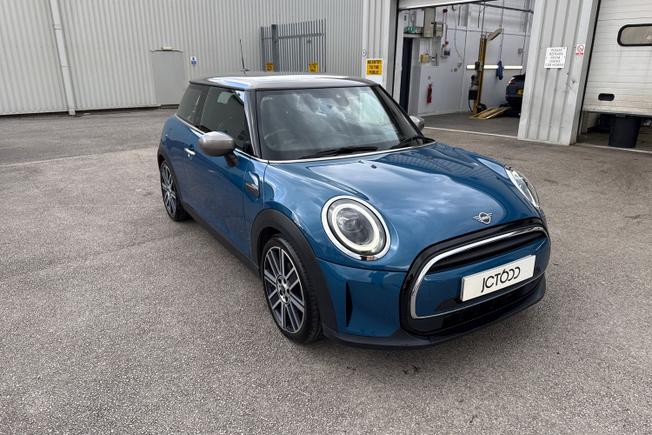 MINI Hatch Photo 30