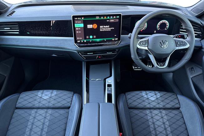 VOLKSWAGEN Passat Photo 10