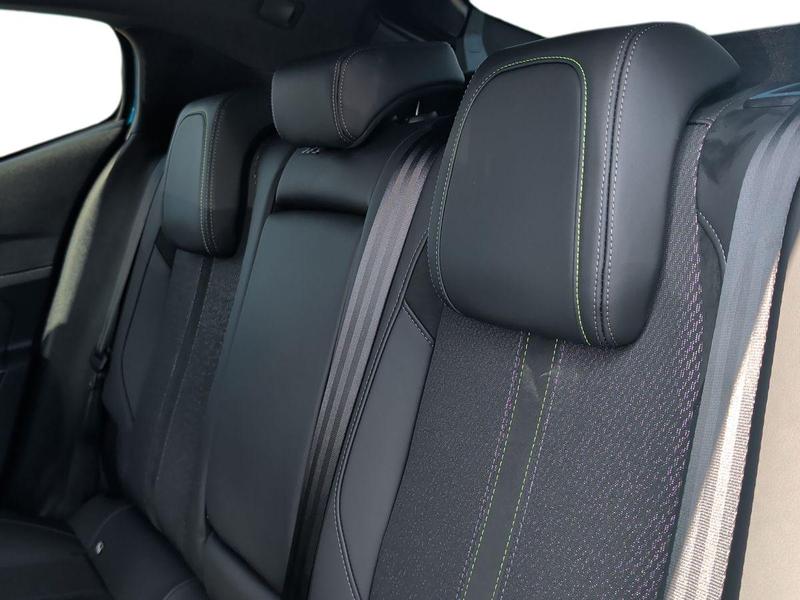 Used Peugeot 408 KM25UWU 17