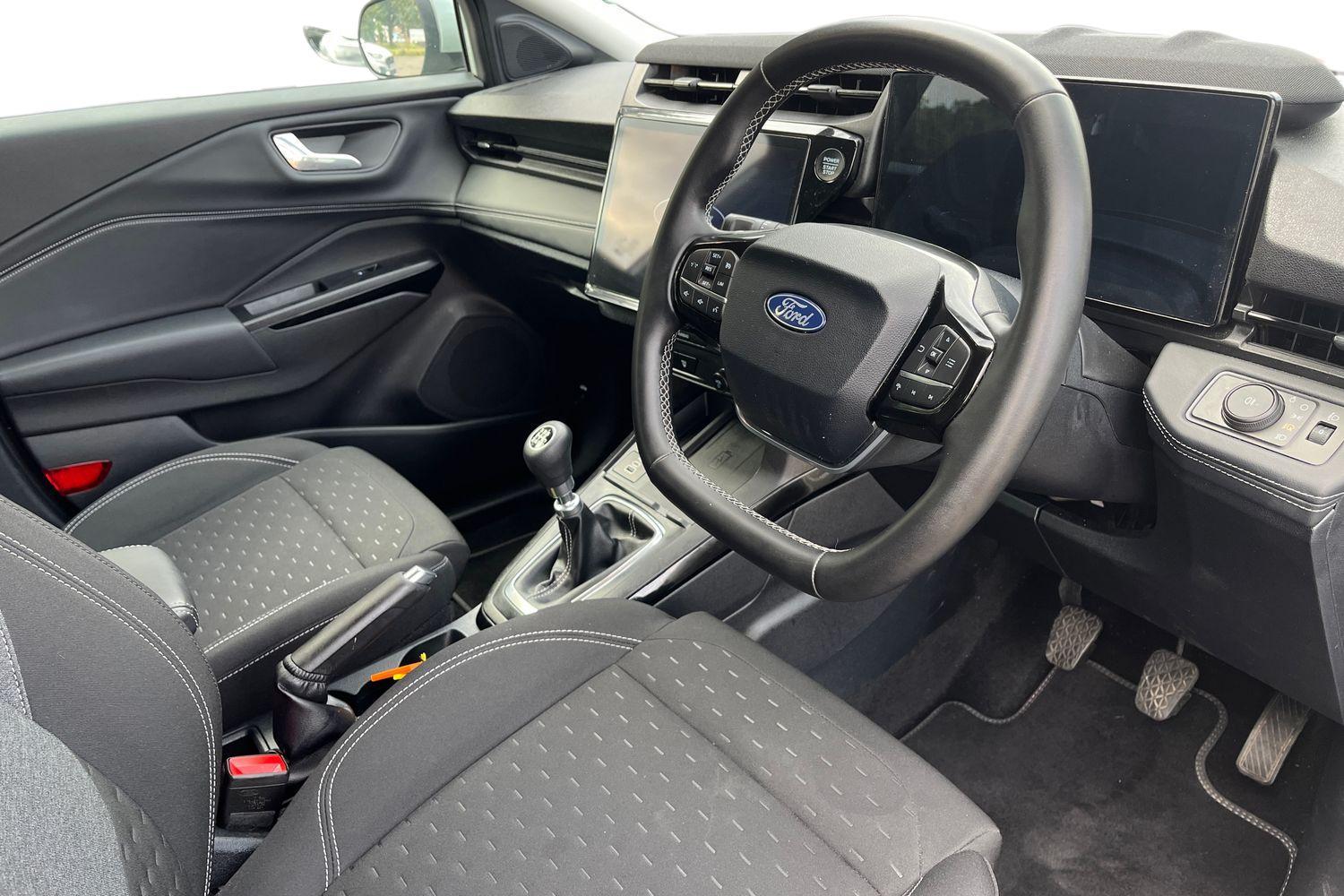 Ford PUMA Photo 8