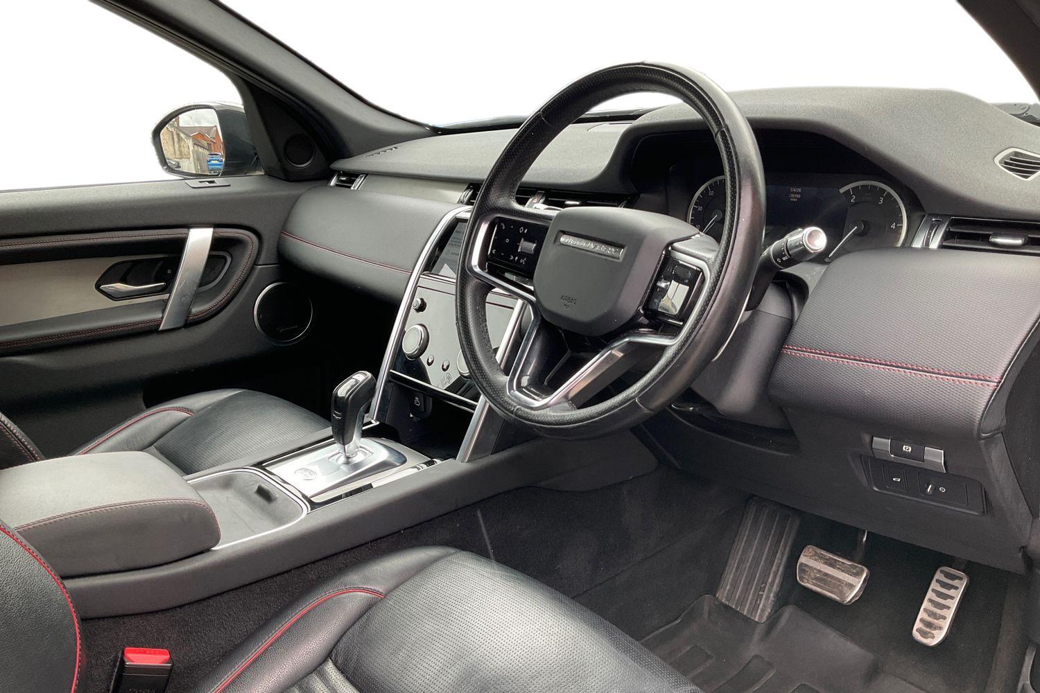 Land Rover Discovery Sport Photo 8