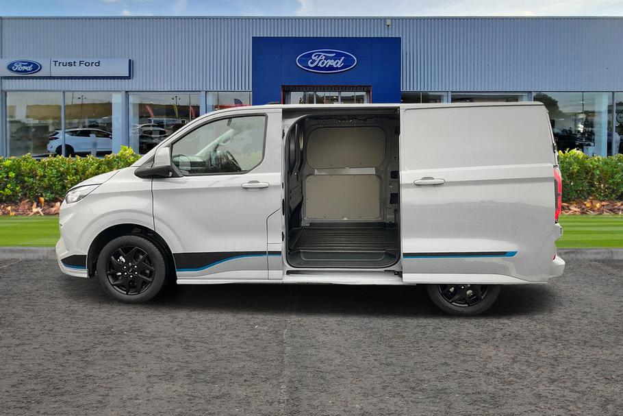 Used Ford TRANSIT CUSTOM 5