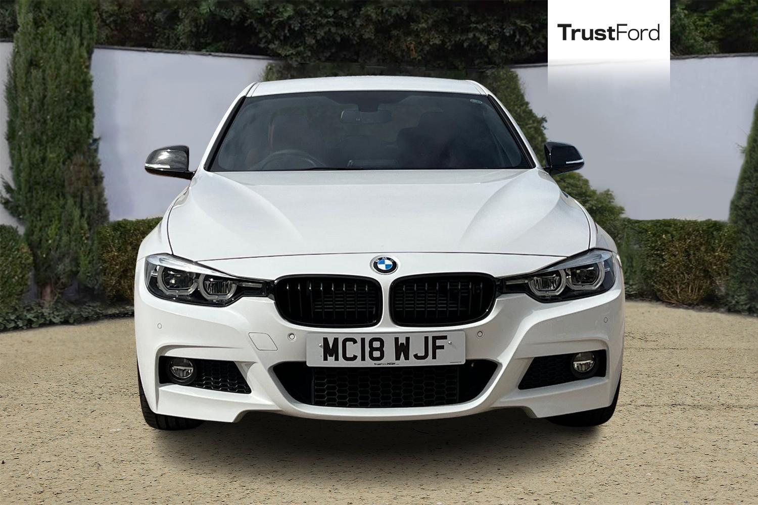 BMW 3 Series Photo 5