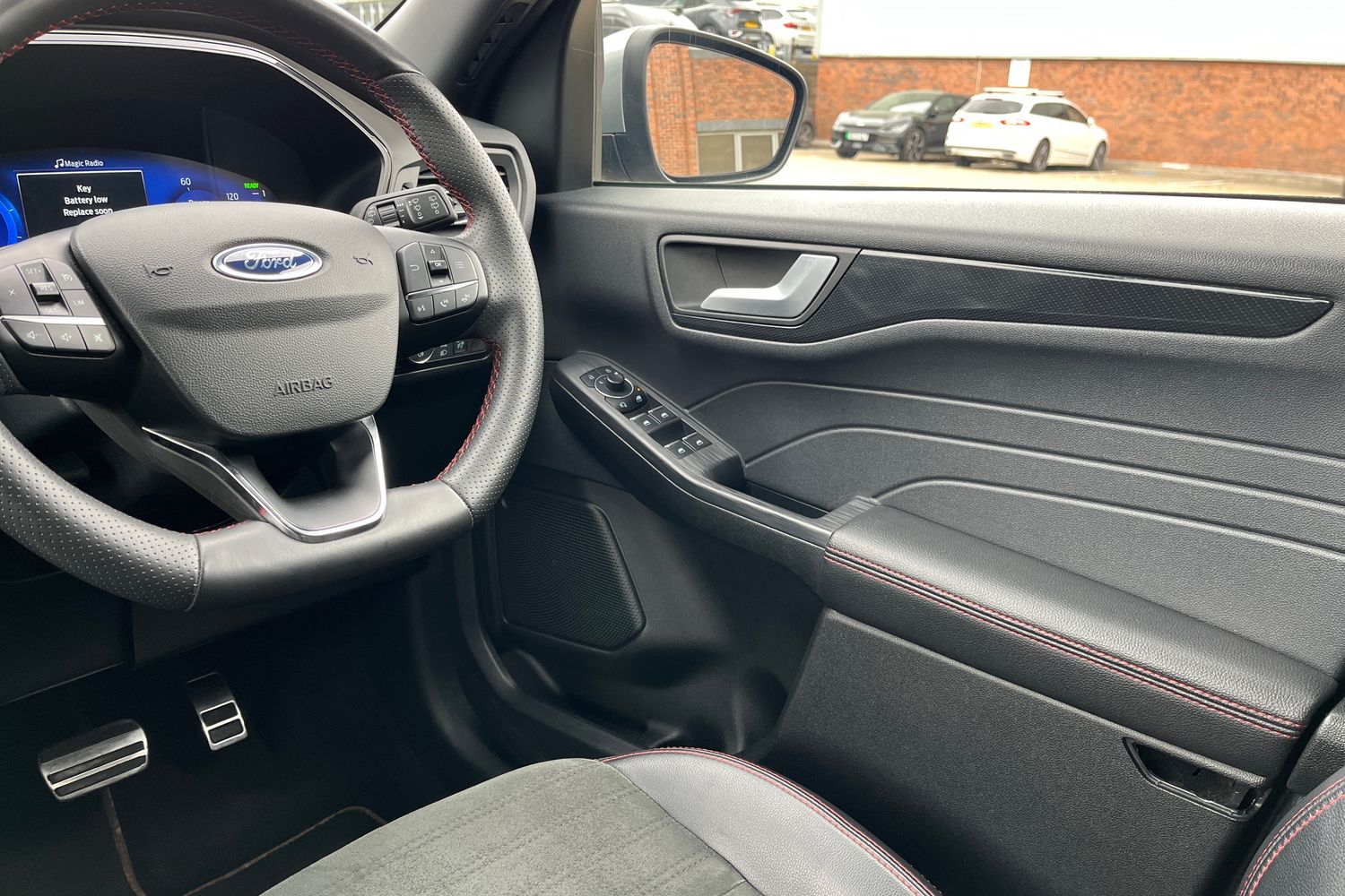 Ford KUGA Photo 26