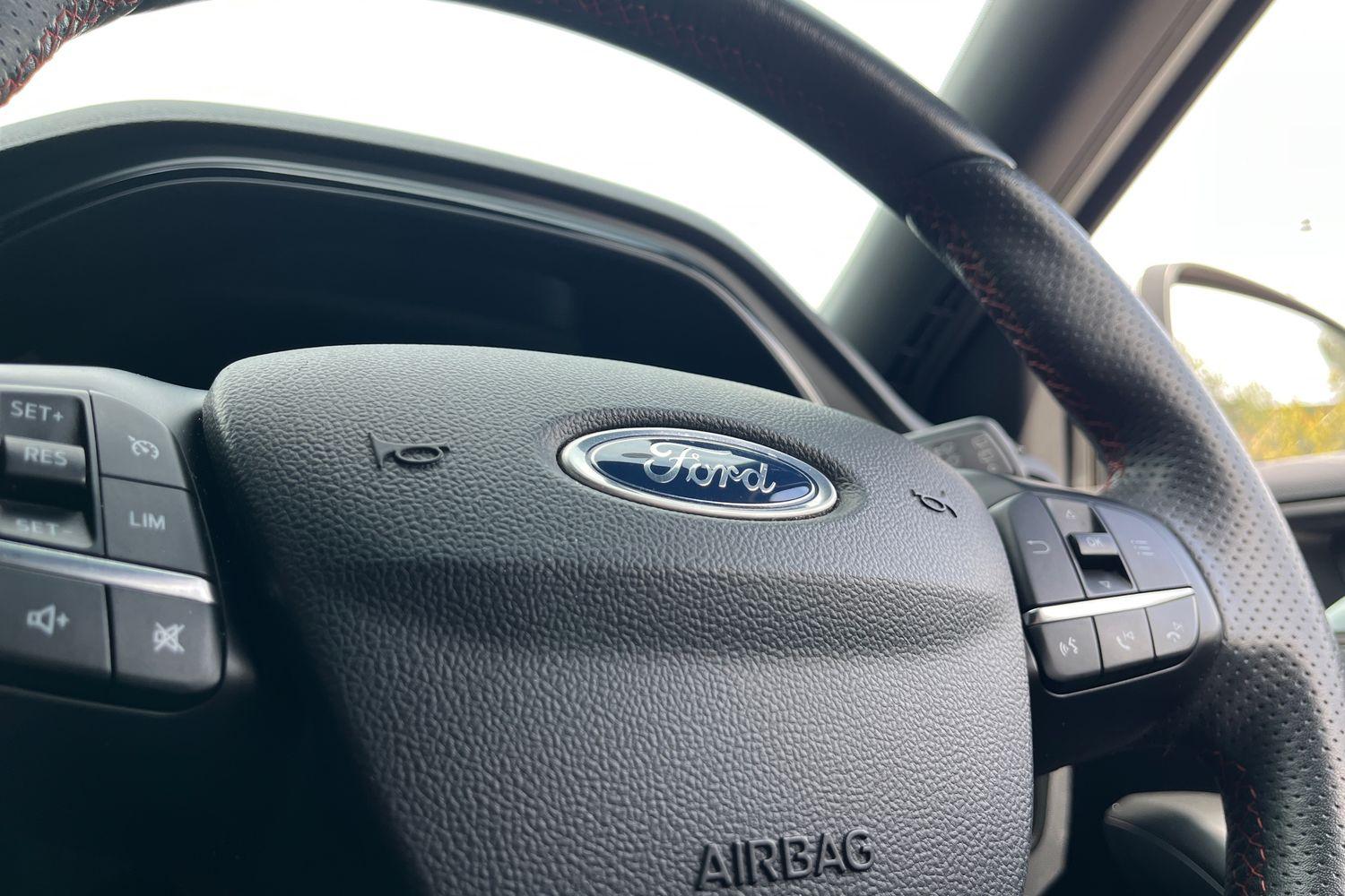 Ford Focus Photo 39