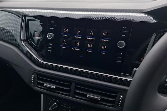 VOLKSWAGEN Polo Photo 13