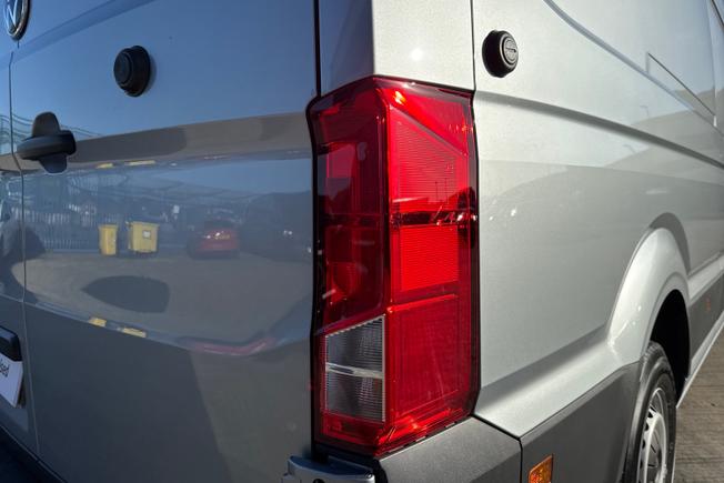 VOLKSWAGEN Crafter Photo 18