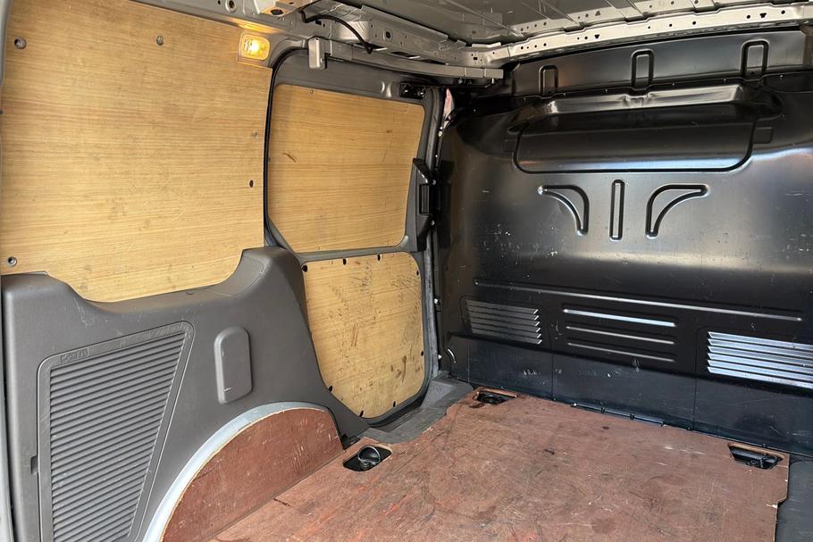 Used Ford Transit Connect VA19WKW 25