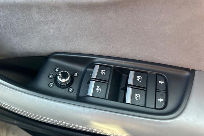 AUDI Q7 Photo 50