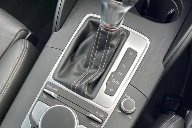 AUDI S3 Photo 29