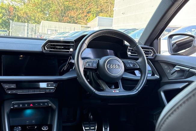 AUDI A3 Photo 39