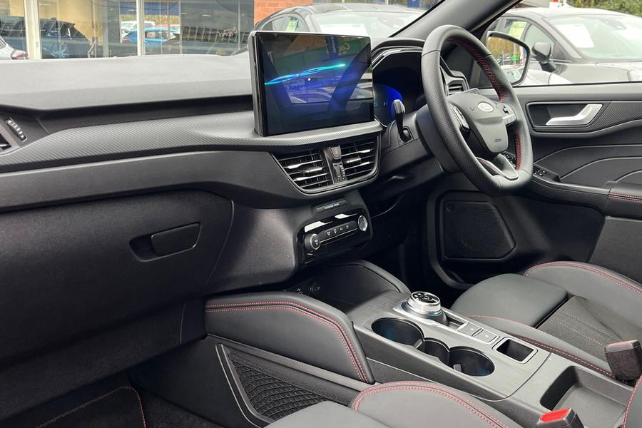 Ford KUGA Photo autoimg-0f6010134f72e06ca049d8efa3cdacc9bbe75941.jpg